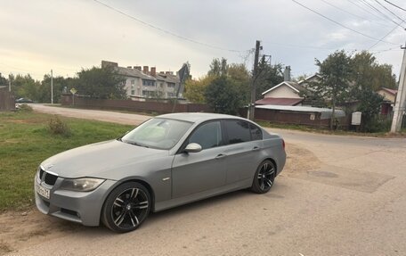 BMW 3 серия, 2005 год, 850 000 рублей, 2 фотография