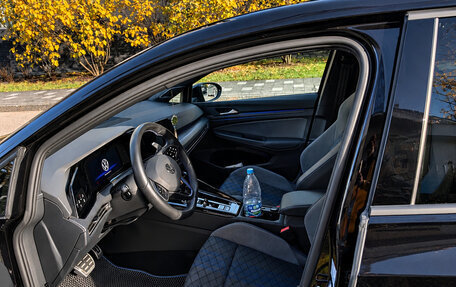 Volkswagen Golf R, 2022 год, 4 700 000 рублей, 8 фотография