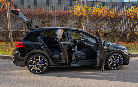 Volkswagen Golf R, 2022 год, 4 700 000 рублей, 7 фотография