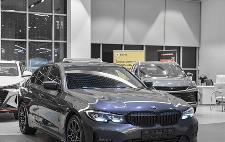 BMW 3 серия, 2019 год, 2 899 000 рублей, 1 фотография