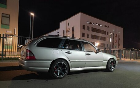Mercedes-Benz C-Класс, 1999 год, 560 000 рублей, 3 фотография
