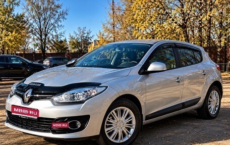 Renault Megane III рестайлинг, 2015 год, 950 000 рублей, 1 фотография