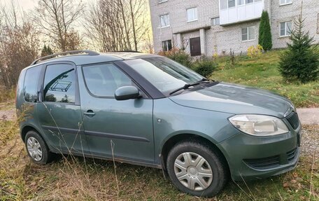 Skoda Roomster, 2011 год, 520 000 рублей, 2 фотография