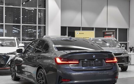 BMW 3 серия, 2019 год, 2 899 000 рублей, 4 фотография