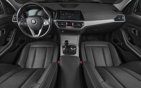 BMW 3 серия, 2019 год, 2 899 000 рублей, 8 фотография