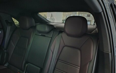 Porsche Cayenne III, 2024 год, 14 990 000 рублей, 23 фотография