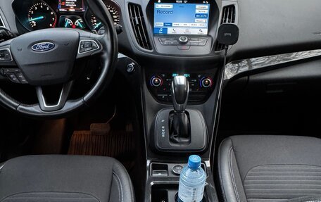 Ford Kuga III, 2017 год, 1 690 000 рублей, 24 фотография