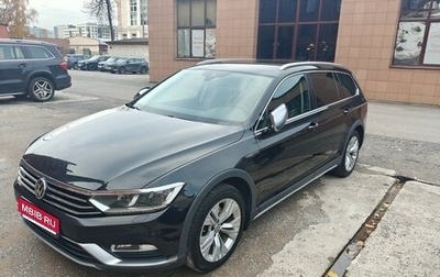 Volkswagen Passat B8 рестайлинг, 2019 год, 2 990 000 рублей, 1 фотография