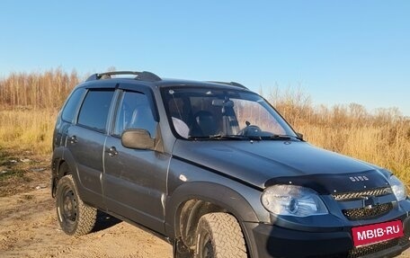 Chevrolet Niva I рестайлинг, 2012 год, 335 000 рублей, 1 фотография