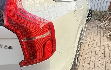 Volvo XC90 II рестайлинг, 2019 год, 4 200 000 рублей, 9 фотография