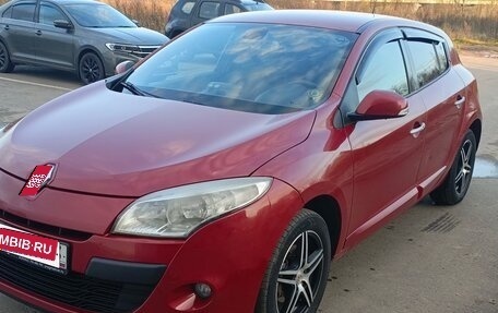 Renault Megane III рестайлинг, 2012 год, 600 000 рублей, 2 фотография
