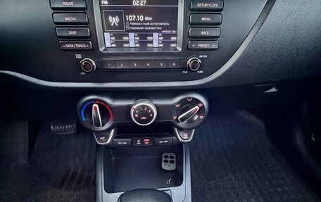 KIA Rio IV, 2018 год, 1 250 000 рублей, 5 фотография