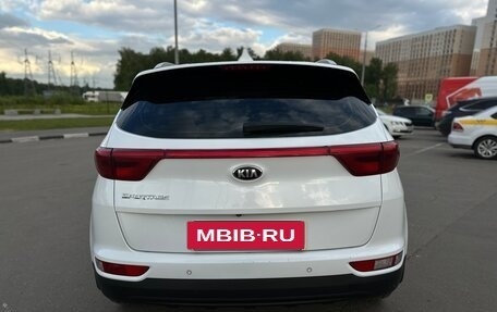KIA Sportage IV рестайлинг, 2016 год, 1 900 000 рублей, 3 фотография