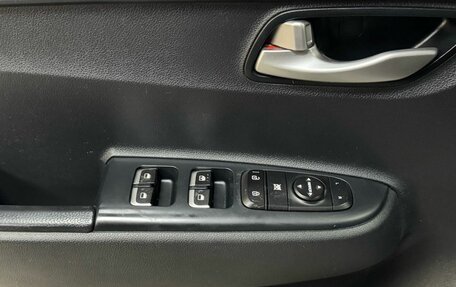 KIA Rio IV, 2019 год, 1 399 000 рублей, 11 фотография