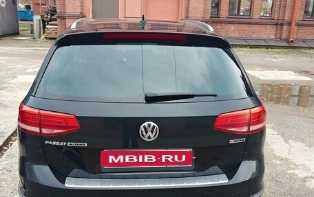 Volkswagen Passat B8 рестайлинг, 2019 год, 2 990 000 рублей, 6 фотография