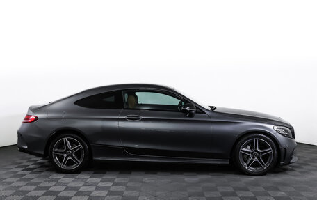 Mercedes-Benz C-Класс, 2019 год, 3 645 000 рублей, 4 фотография