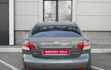 Toyota Avensis III рестайлинг, 2009 год, 895 000 рублей, 4 фотография