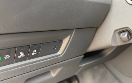 Volkswagen Touareg III, 2018 год, 5 250 000 рублей, 25 фотография