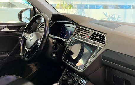 Volkswagen Tiguan II, 2017 год, 2 515 000 рублей, 8 фотография