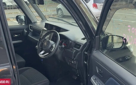 Toyota Roomy I, 2023 год, 1 080 000 рублей, 7 фотография