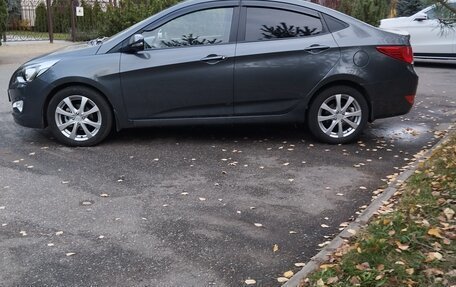 Hyundai Solaris II рестайлинг, 2016 год, 725 000 рублей, 4 фотография