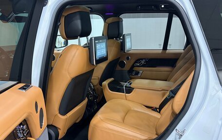 Land Rover Range Rover IV рестайлинг, 2018 год, 4 490 000 рублей, 21 фотография