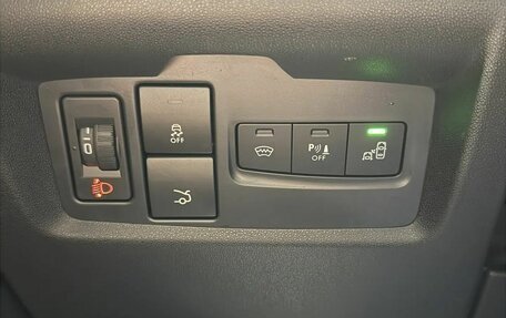 Citroen C4 II рестайлинг, 2021 год, 1 350 000 рублей, 13 фотография