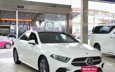 Mercedes-Benz A-Класс, 2022 год, 2 019 000 рублей, 3 фотография