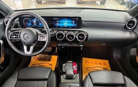 Mercedes-Benz A-Класс, 2022 год, 2 019 000 рублей, 10 фотография