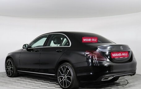 Mercedes-Benz C-Класс, 2017 год, 1 999 000 рублей, 7 фотография