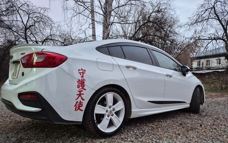 Chevrolet Cruze II, 2018 год, 1 300 000 рублей, 4 фотография