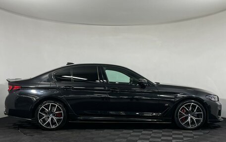 BMW 5 серия, 2021 год, 5 890 000 рублей, 6 фотография