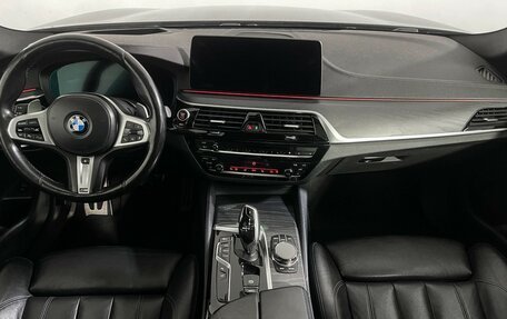 BMW 5 серия, 2021 год, 5 890 000 рублей, 11 фотография