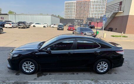 Toyota Camry, 2019 год, 2 250 000 рублей, 13 фотография