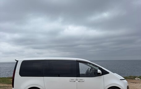 Hyundai Staria, 2021 год, 3 950 000 рублей, 7 фотография
