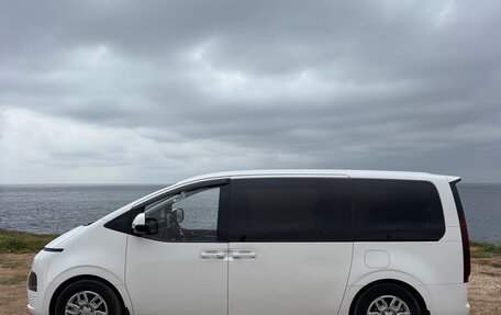 Hyundai Staria, 2021 год, 3 950 000 рублей, 6 фотография