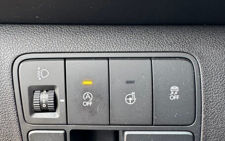 Hyundai Staria, 2021 год, 3 950 000 рублей, 17 фотография