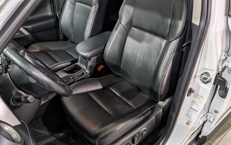 Toyota RAV4, 2018 год, 3 380 000 рублей, 20 фотография