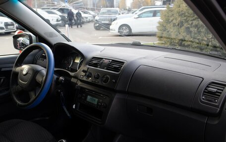 Skoda Fabia II, 2011 год, 418 000 рублей, 7 фотография