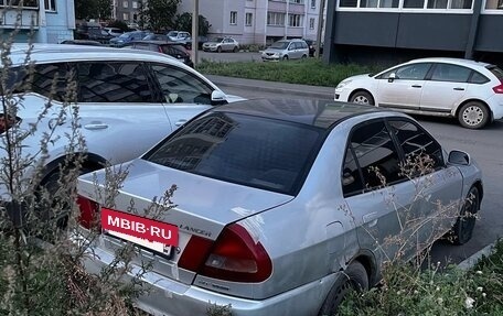 Mitsubishi Lancer VII, 1996 год, 140 000 рублей, 2 фотография