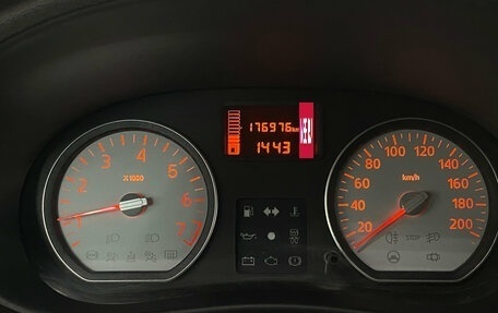 Renault Logan I, 2011 год, 270 000 рублей, 16 фотография