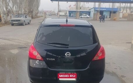 Nissan Tiida, 2005 год, 300 000 рублей, 6 фотография