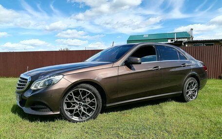 Mercedes-Benz E-Класс, 2013 год, 1 649 000 рублей, 15 фотография