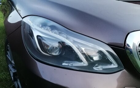 Mercedes-Benz E-Класс, 2013 год, 1 649 000 рублей, 21 фотография