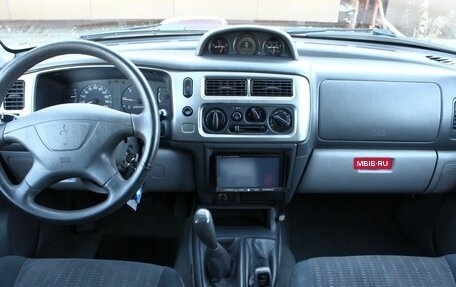 Mitsubishi Pajero Sport II рестайлинг, 2007 год, 880 000 рублей, 17 фотография