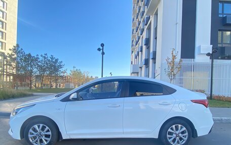 Hyundai Solaris II рестайлинг, 2017 год, 979 000 рублей, 10 фотография