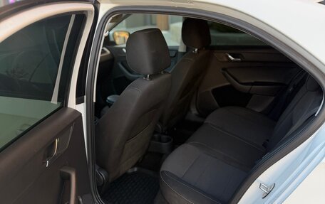 Skoda Rapid I, 2014 год, 890 000 рублей, 11 фотография