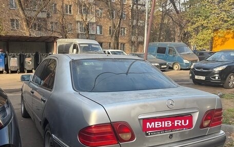 Mercedes-Benz E-Класс, 1996 год, 115 000 рублей, 3 фотография