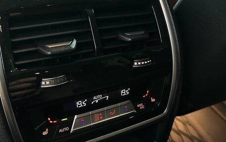 BMW X7, 2020 год, 7 000 000 рублей, 13 фотография