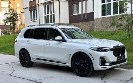 BMW X7, 2020 год, 7 000 000 рублей, 19 фотография